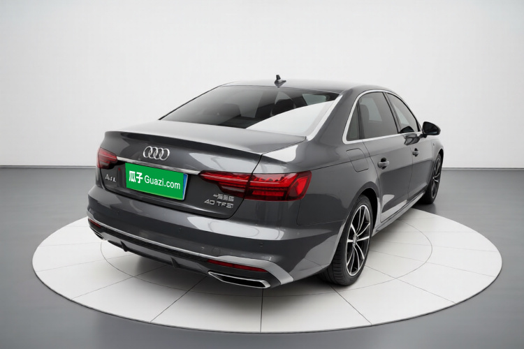 奥迪A4L 2022款 40 TFSI 时尚动感型车身外观7