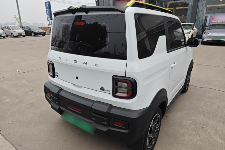 吉利银河 2025款 210km 熊猫骑士车身外观7