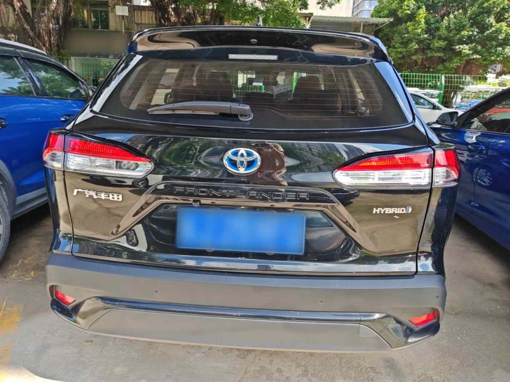 丰田 锋兰达 2023款 2.0L 智能电混双擎 领先版(3)