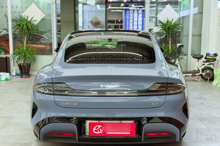 小米汽车 小米SU7 2024款 后驱标准创始版车身外观6002