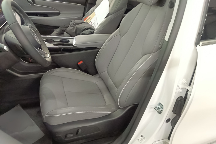 别克E5 2025款 620KM尊享版中控内饰19