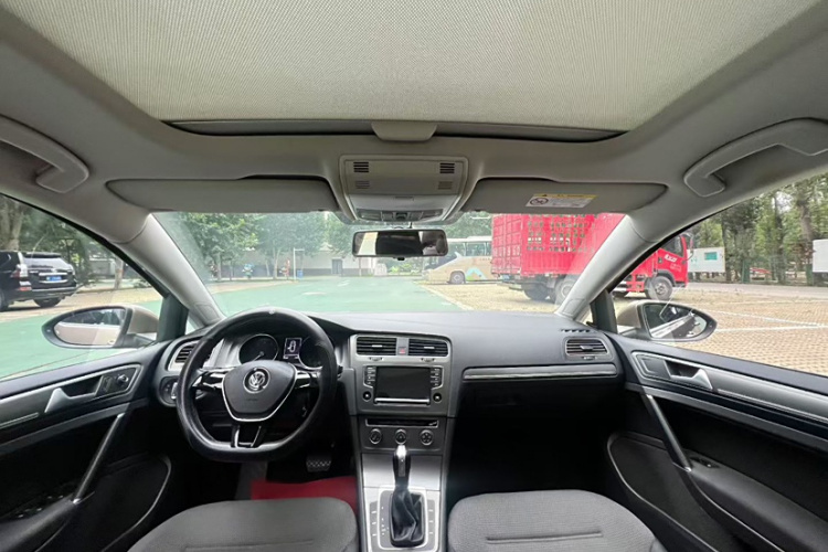 大众 高尔夫 2016款 230TSI 自动舒适型中控内饰7002