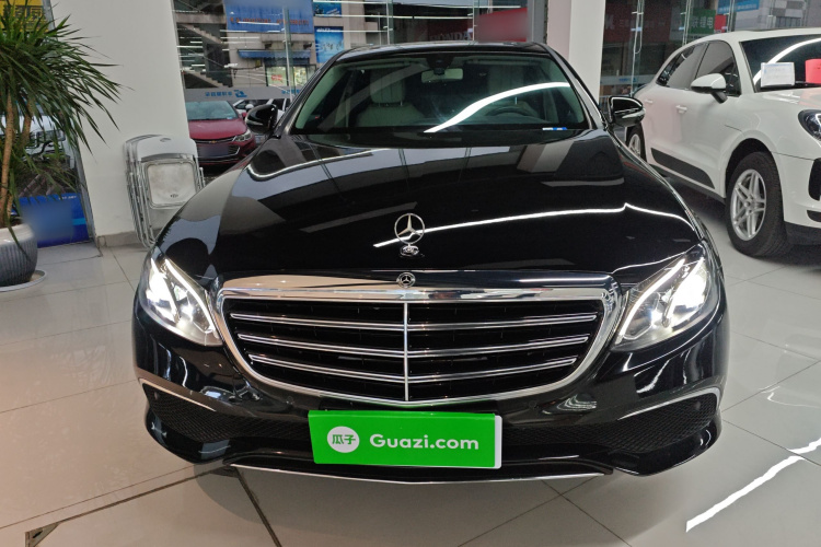 奔驰E级 2019款 E 260 L车身外观6001