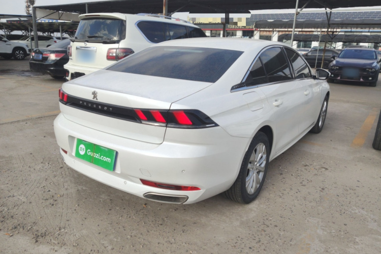 标致508 2022款 508L 360THP PureTech 先锋版车身外观7