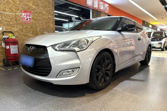 现代 Veloster飞思 2011款 1.6L 自动尊享版
