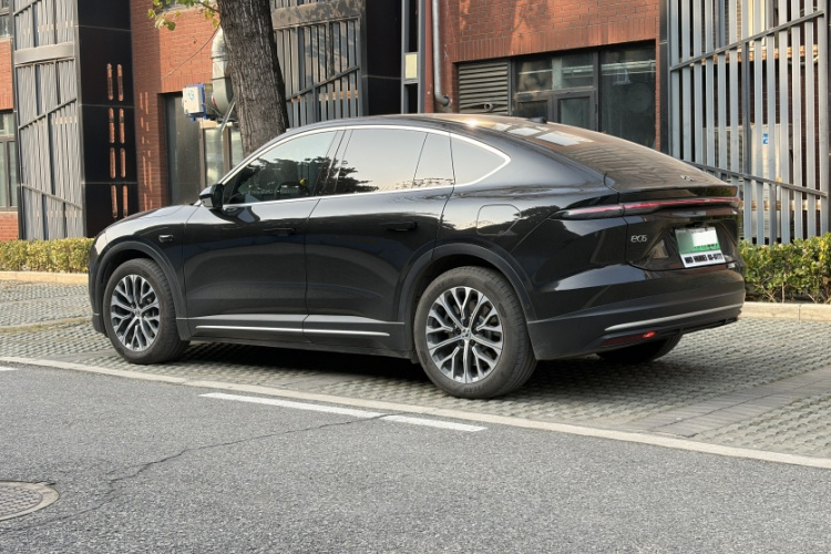 蔚来EC6 2024款 75kWh车身外观6002