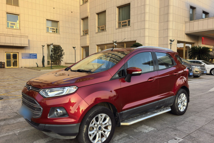 福特 翼搏 2013款 1.5L 自动尊贵型车身外观1