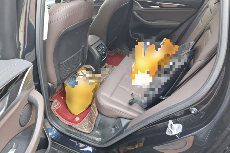 宝马X3 2021款 xDrive25i M运动套装中控内饰21