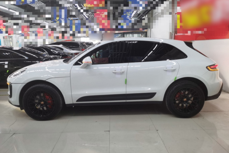 保时捷 2022款 Macan 2.0T车身外观4