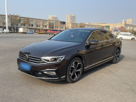 大众 迈腾 2023款 200万辆纪念版 330TSI DSG豪华型