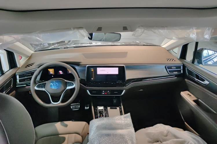大众 威然 2024款 380TSI 尊驰版中控内饰7003