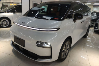 吉利银河 翼真L380 2024款 140度 6座 四驱Ultra