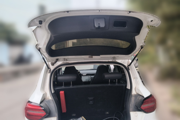 零跑汽车 零跑T03 2020款 400豪华版中控内饰23