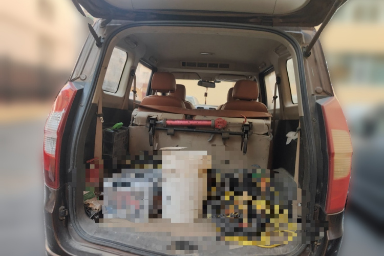 五菱汽车 五菱宏光 2016款 1.5L 改款S舒适型中控内饰23