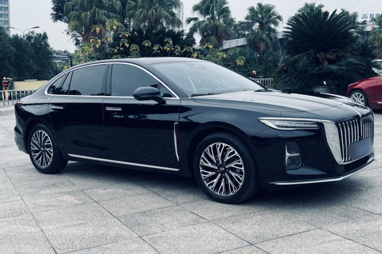 红旗H5 2024款 2.0T 自动智联旗畅版车身外观6002