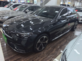 奔驰C级 2022款 改款 C 260 L 运动版 4MATIC