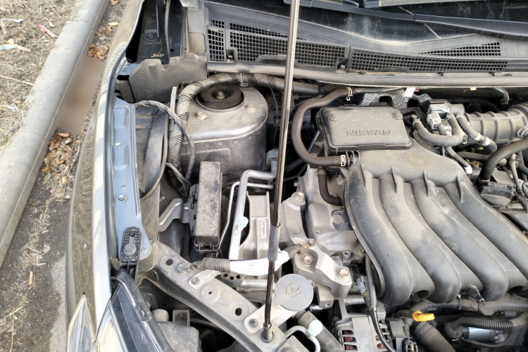 日产 轩逸 2024款 改款 经典 1.6XE CVT舒适版局部细节9006