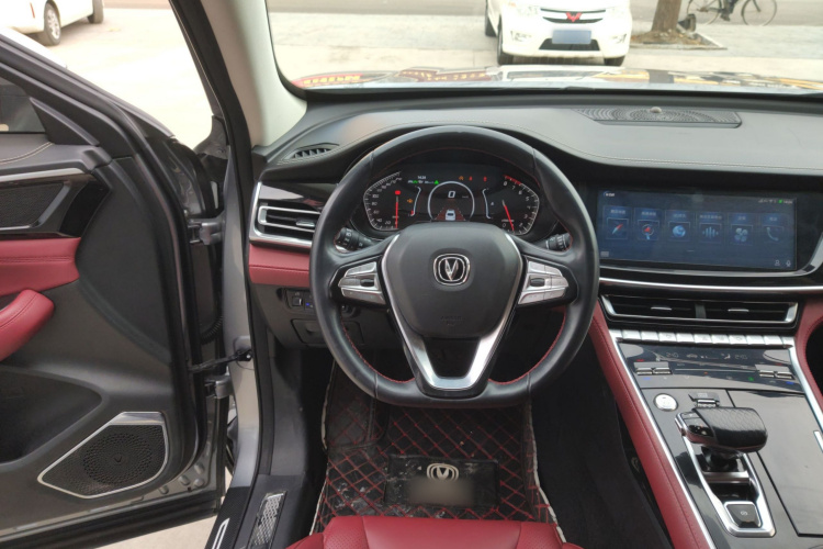 长安CS85 COUPE 2019款 1.5T DCT品版 国VI中控内饰13