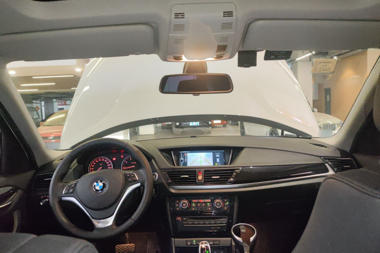 宝马X1 2015款 sDrive18i 领先晋级版中控内饰12