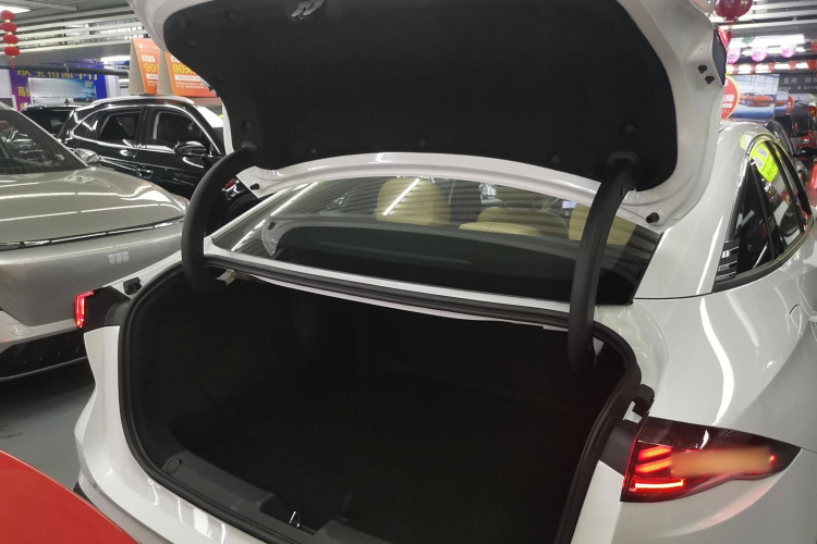 吉利银河 银河L6 2023款 60km PLUS局部细节23