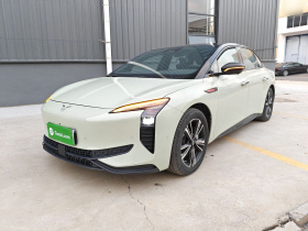 红旗EH7 2024款 690 Pro