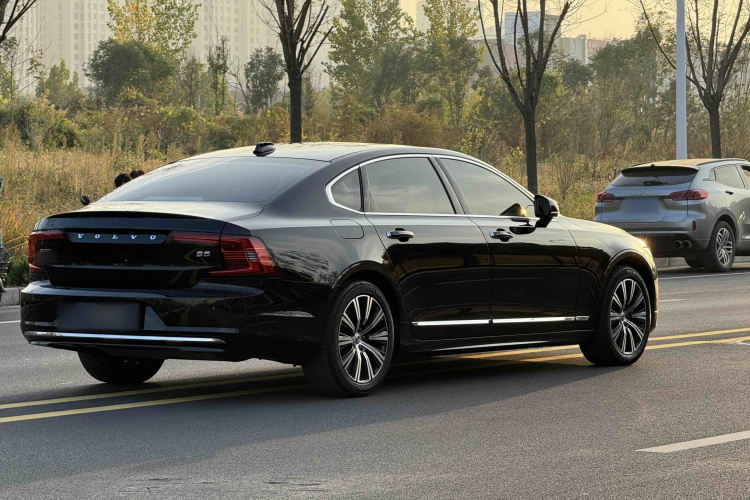 沃尔沃S90 2021款 B5 智远豪华版车身外观6006
