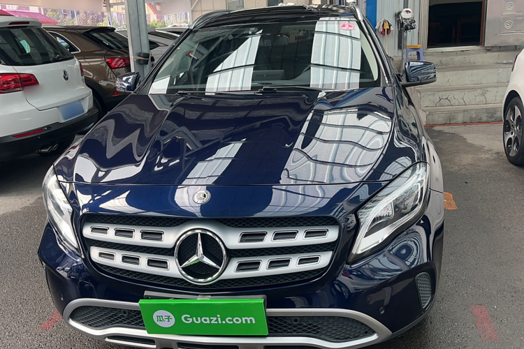 奔驰GLA 2018款 GLA 200 时尚型车身外观6001