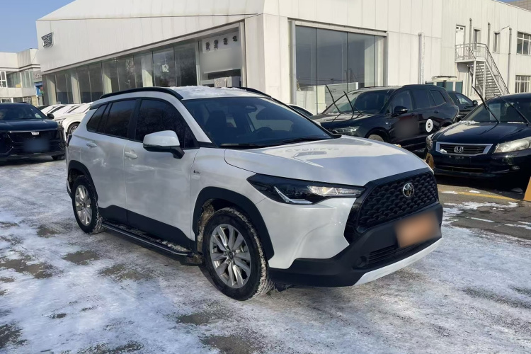 丰田 卡罗拉锐放 2024款 2.0L 智能电混双擎 先锋版车身外观6002