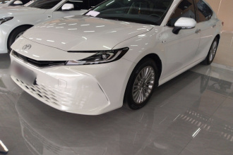 丰田 凯美瑞 2024款 双擎 2.0HGVP 豪华版