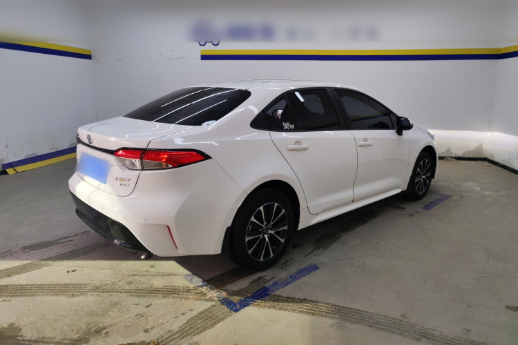 丰田 雷凌 2023款 185T CVT豪华版车身外观7