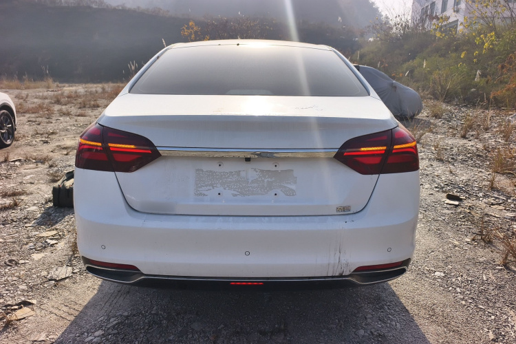 吉利汽车 帝豪 2019款 领军版 1.5L 手动向上亚运版 国VI车身外观6004