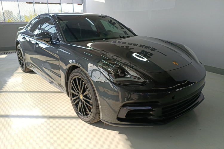 保时捷 2019款 Panamera 2.9T车身外观3