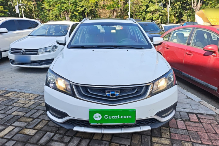 吉利汽车 帝豪 2017款 两厢RS百万款 1.5L 手动向上版车身外观2