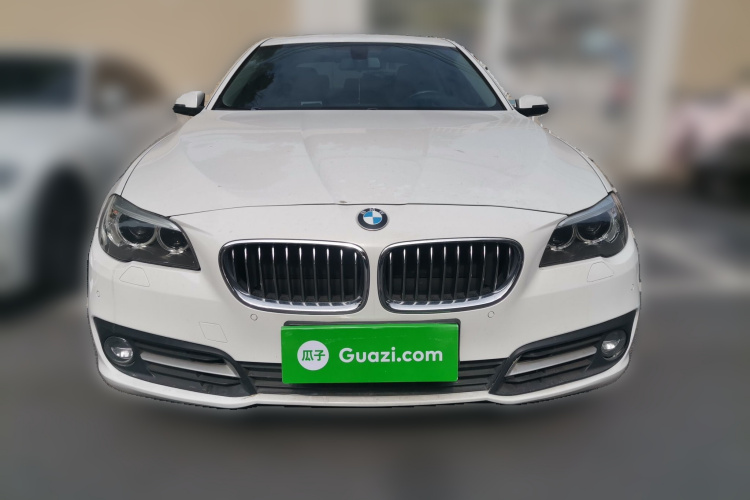 宝马5系 2014款 525Li 领先型车身外观2