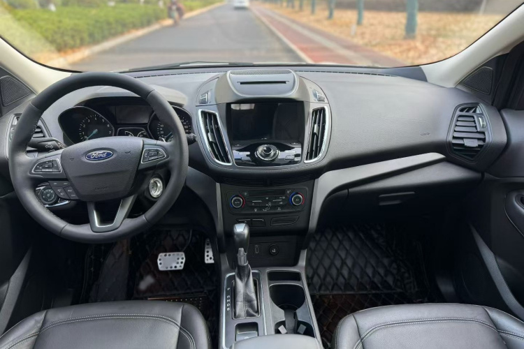 福特 翼虎 2017款 EcoBoost 180 两驱虎跃型中控内饰7002