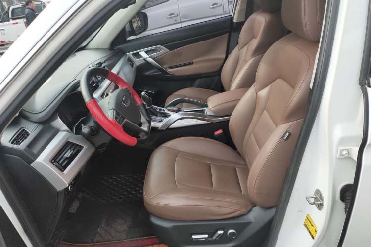 吉利汽车 博越 2016款 1.8TD 自动智尊型中控内饰19