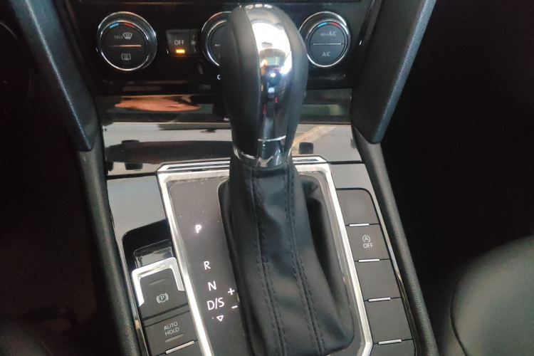 大众 凌渡 2018款 280TSI DSG舒适版局部细节18