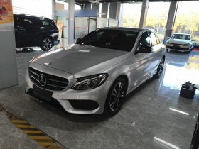 奔驰C级 2018款 C 200 运动版