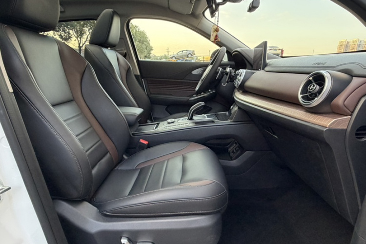 魏牌 VV5 2020款 1.5T 两驱智先锋局部细节41