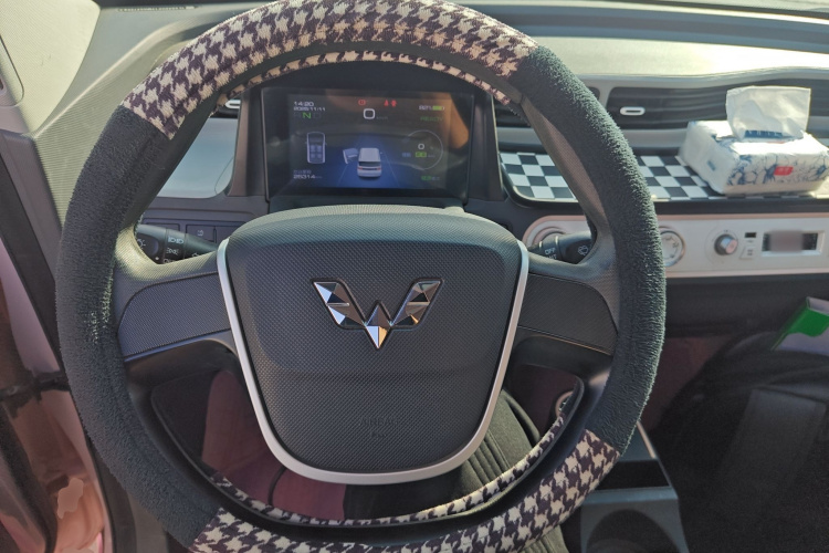 五菱汽车 宏光MINIEV 2021款 马卡龙时尚款 三元锂中控内饰13