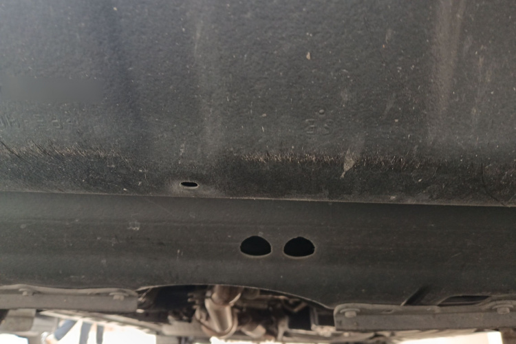 丰田Sienna（平行进口）局部细节9008