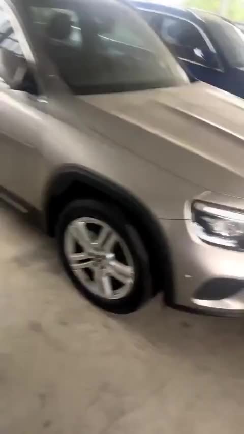 奔驰GLB 2020款 改款 GLB 200 动感型讲解2