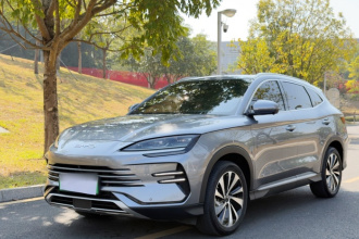 比亚迪 宋PLUS新能源 2024款 荣耀版 DM-i 110km 旗舰PLUS