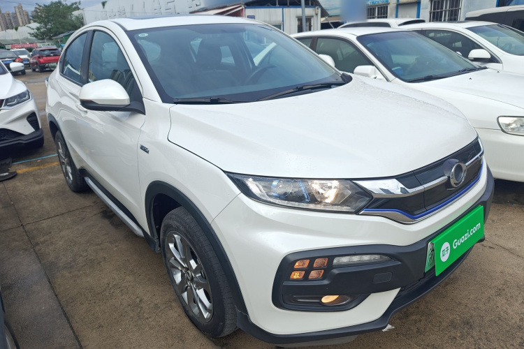 思铭 东风本田X-NV 2020款 电掣版车身外观3