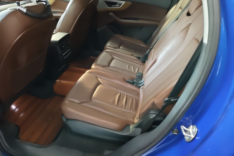 奥迪Q7 2016款 40 TFSI S line运动型中控内饰7004