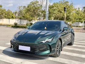 名爵 MG7 2023款 1.5T DCT至美优雅版
