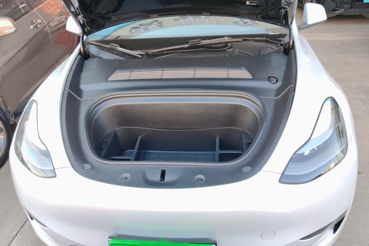 特斯拉 Model Y 2021款 标准续航后驱版局部细节24