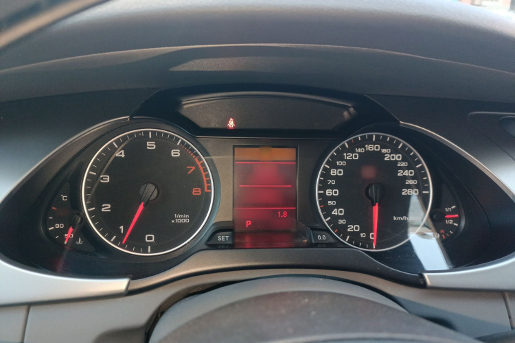 奥迪A4L 2011款 1.8 TFSI 舒适型局部细节14