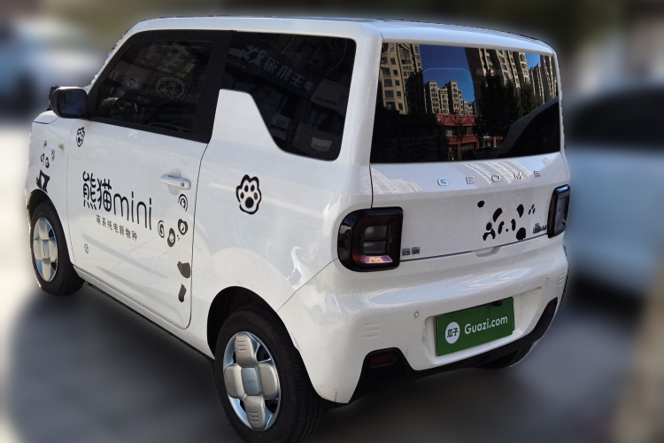 吉利银河 2023款 熊猫mini 200km 耐力熊车身外观6003