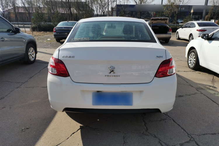 标致301 2016款 1.6L 手动舒适版车身外观6